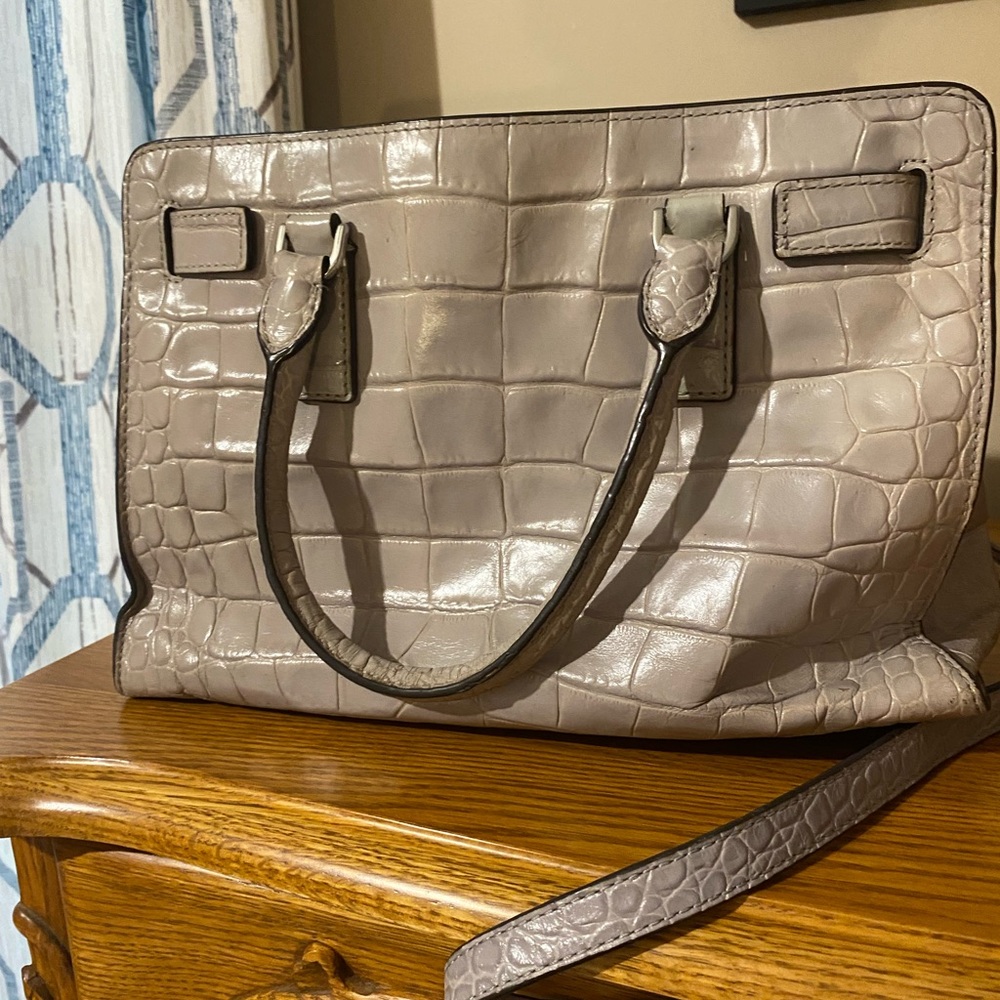 Mk Hamilton - image 5